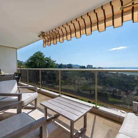 Apartman 2-br Sea View & Pool Croix Des Gardes *