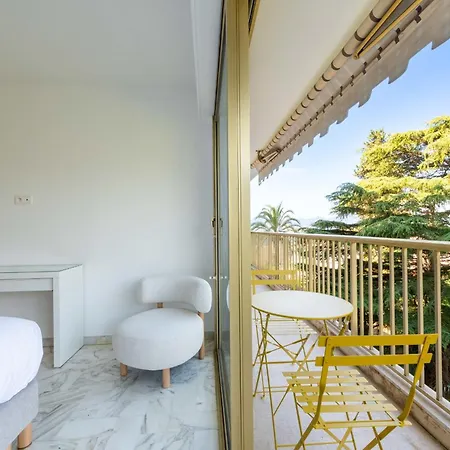 2-br Sea View & Pool Croix Des Gardes