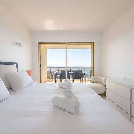 公寓 2-br Sea View & Pool Croix Des Gardes 戛纳